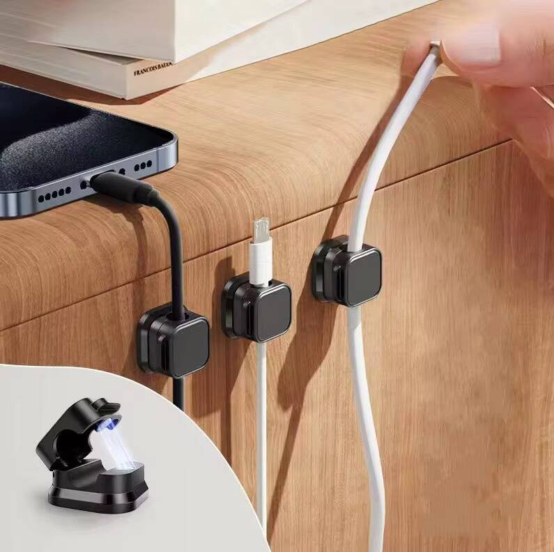 Pack de 4 Clips de Câble Magnétiques – Organisateur Adhésif Réglable pour Bureau – Image 3